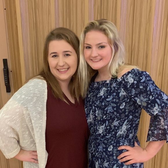 Meet your Posher, Julianne - Picture 1 of 1